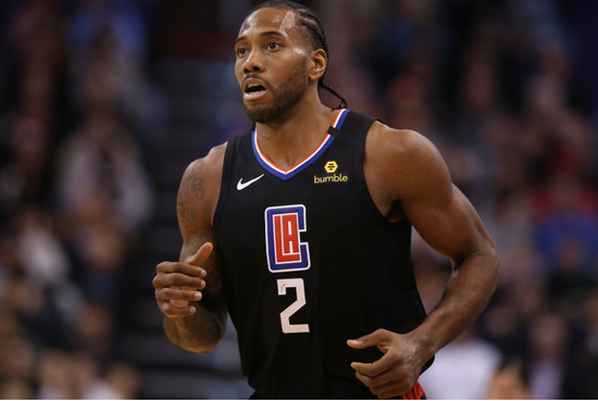 比赛被拖成 比赛被拖成