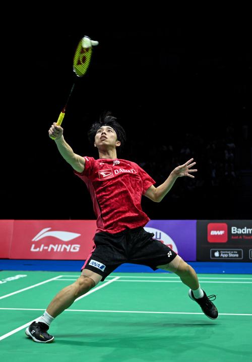 后场首拍直 后场首拍直